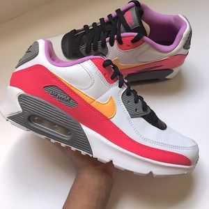 The Nike Air Max 90 LTR “White/Laser Orange/Black/Hyper Pink”